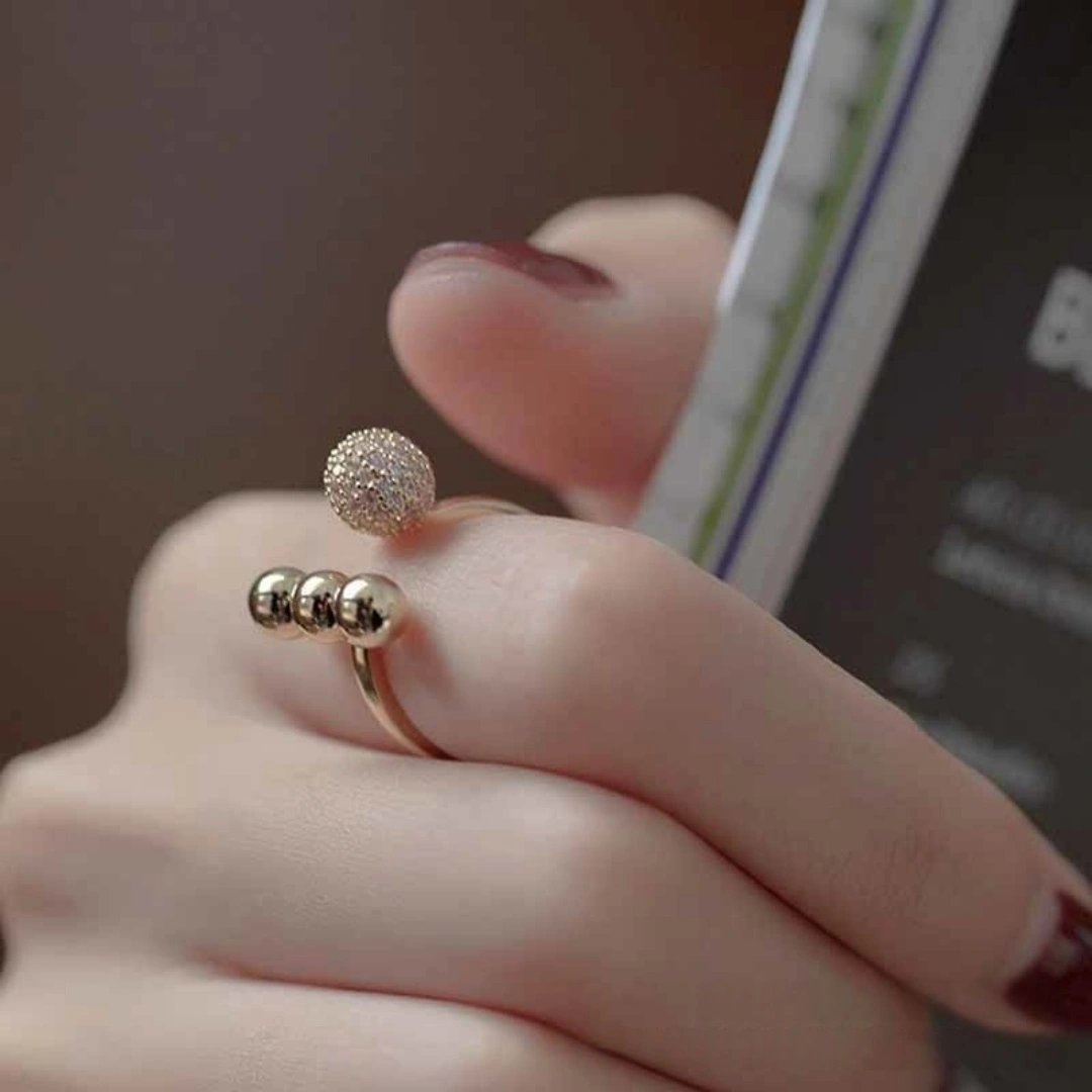 Open Ring With Micro-set Details Elegant And Stylish For Women