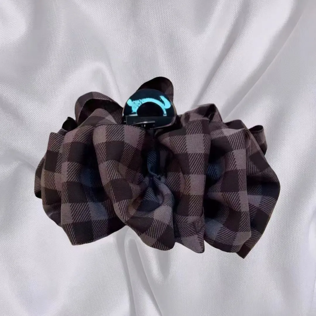 Vintage plaid grab clip-coffee plaid-fabric-1 piece