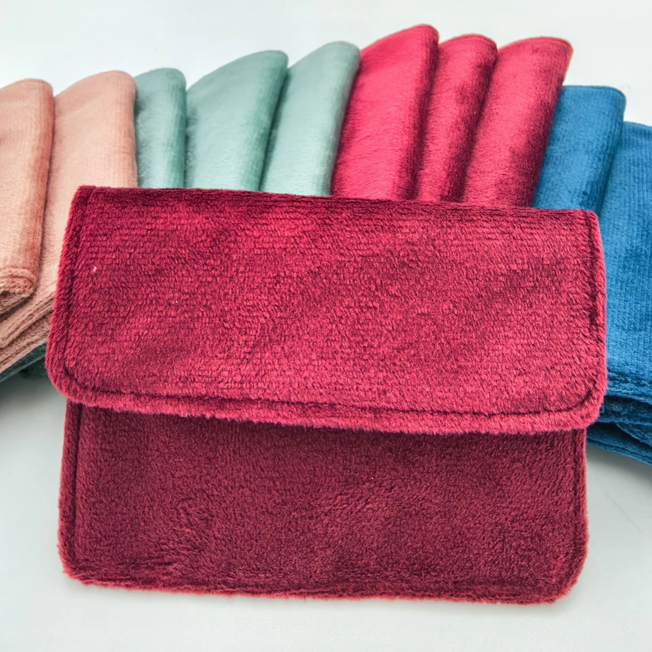 Retro Jewelry Bag Portable Zippered Velvet Pouch