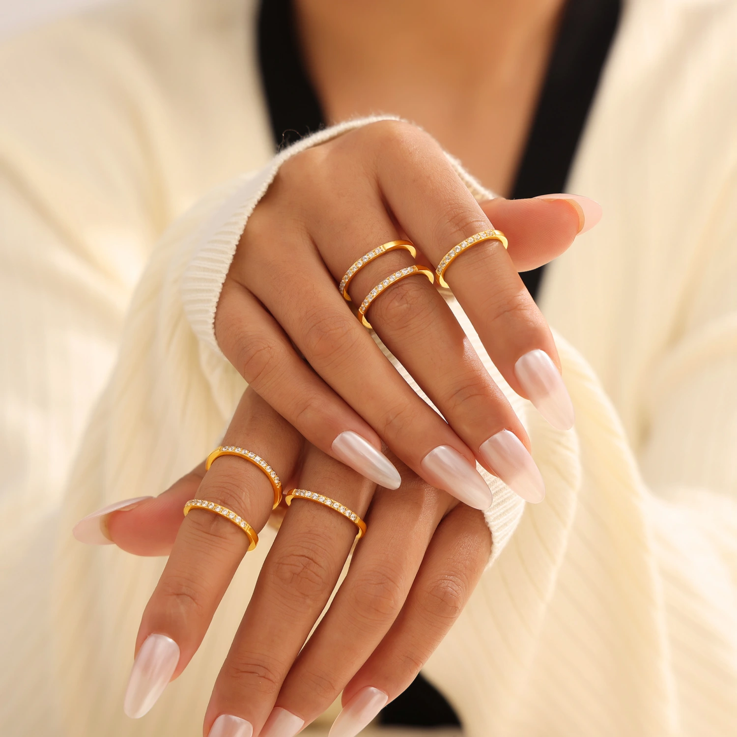 European And American-style Zircon Petite Ring Stackable