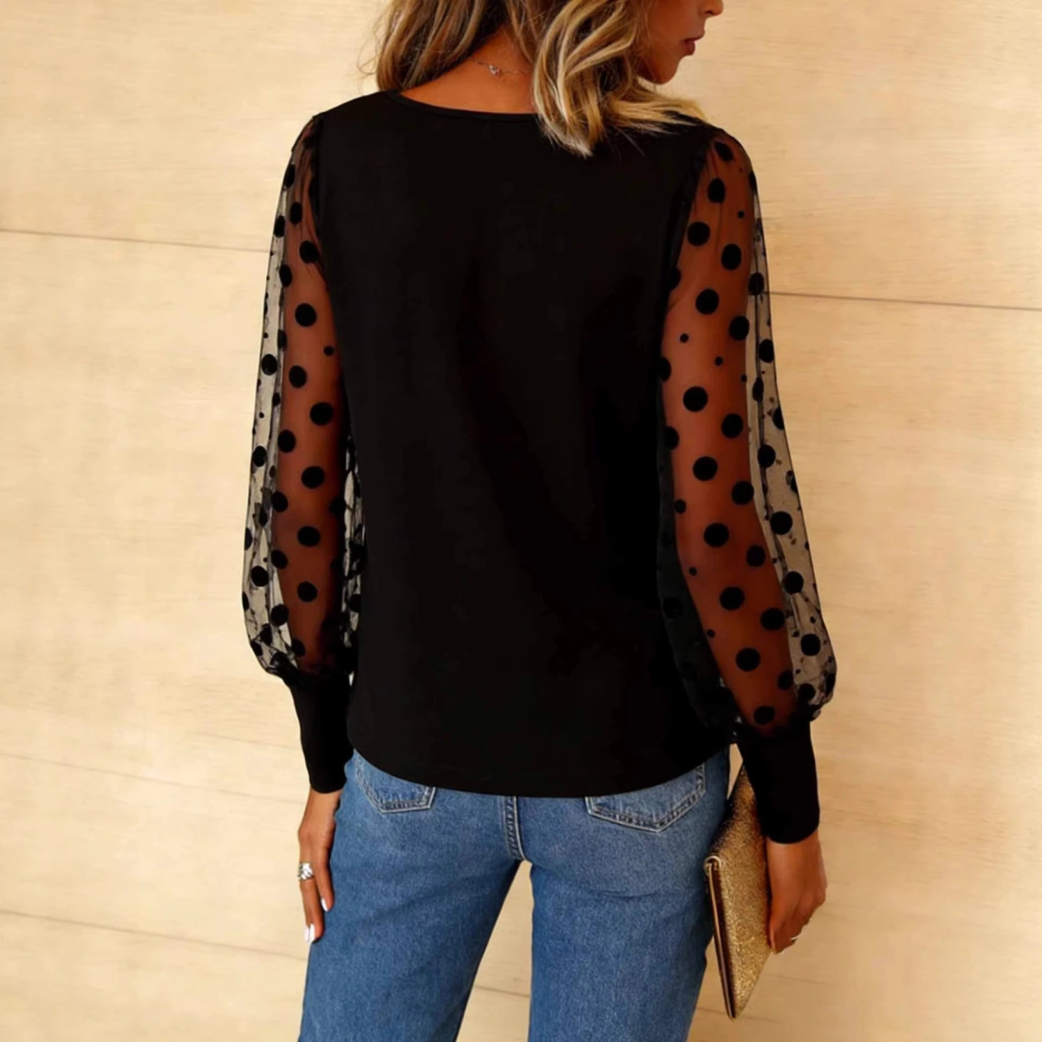 Elegant Round-Neck Sheer Mesh Panelled T-Shirt
