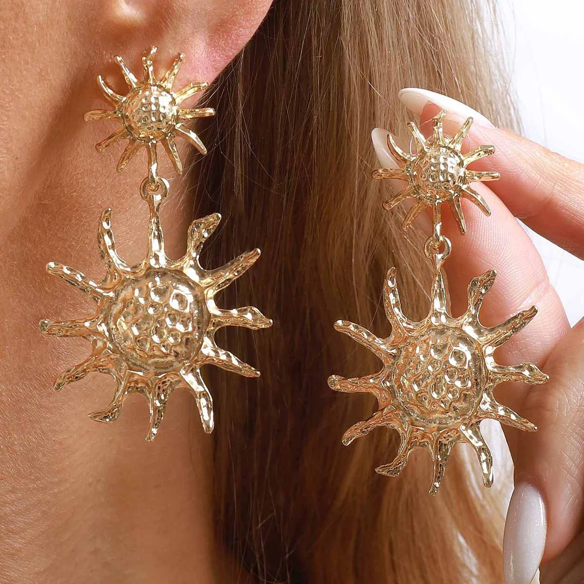 Fashionable And Elegant Geometric Earrings For Women