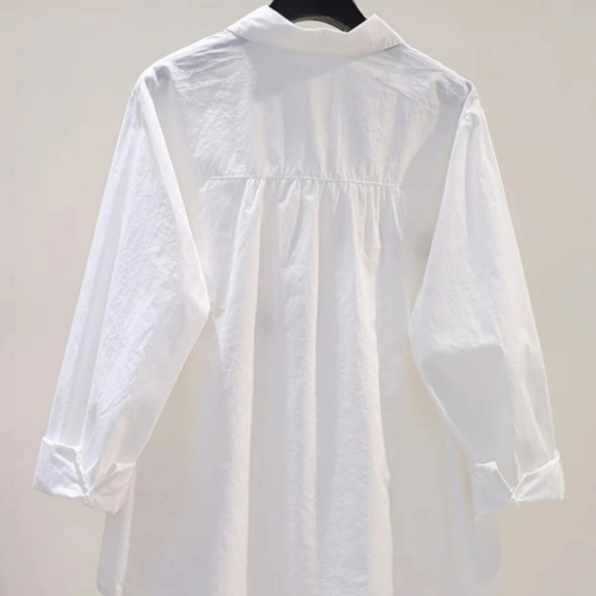 White Embroidered Cartoon-patterned Shirt