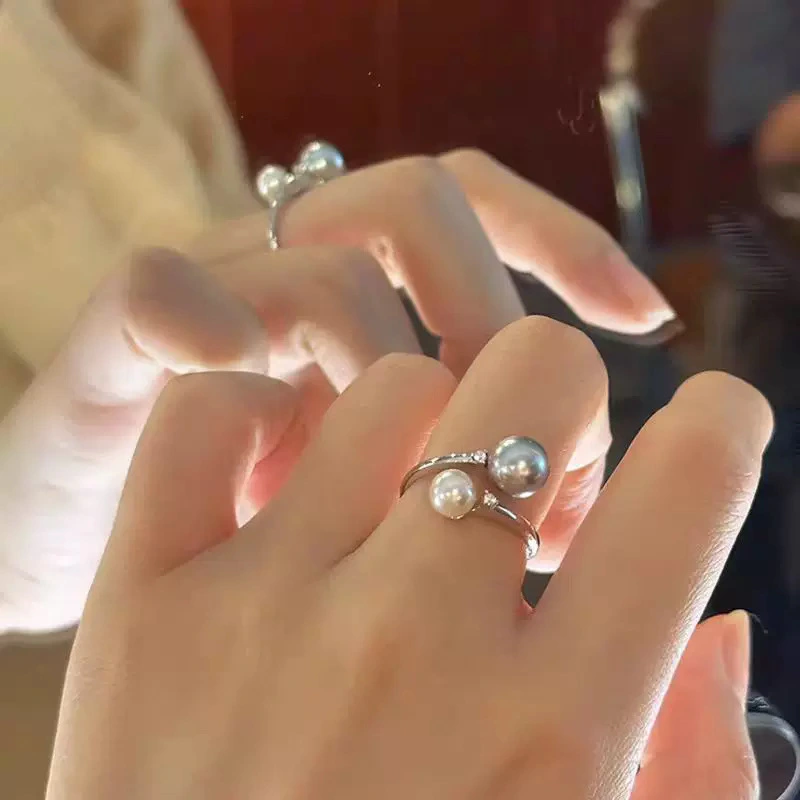 Adjustable Two-Tone Pearl Ring For Women