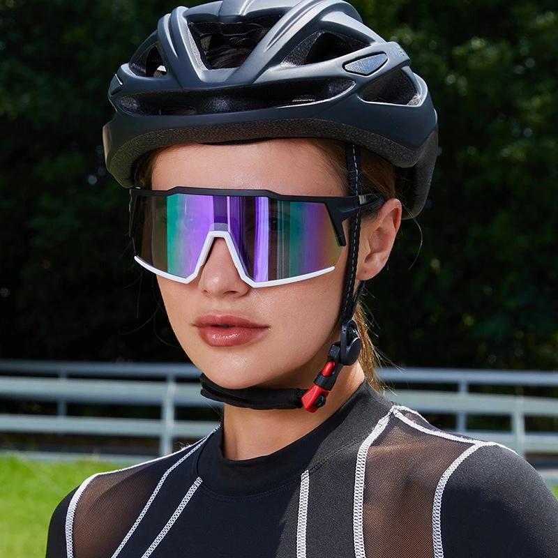 Men's And Women's Waterproof And Windproof Goggles