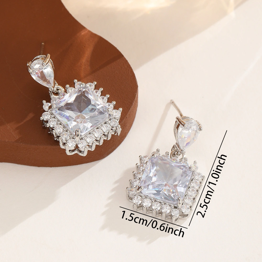 European And American Style French Minimal Luxe Square Zircon Earrings
