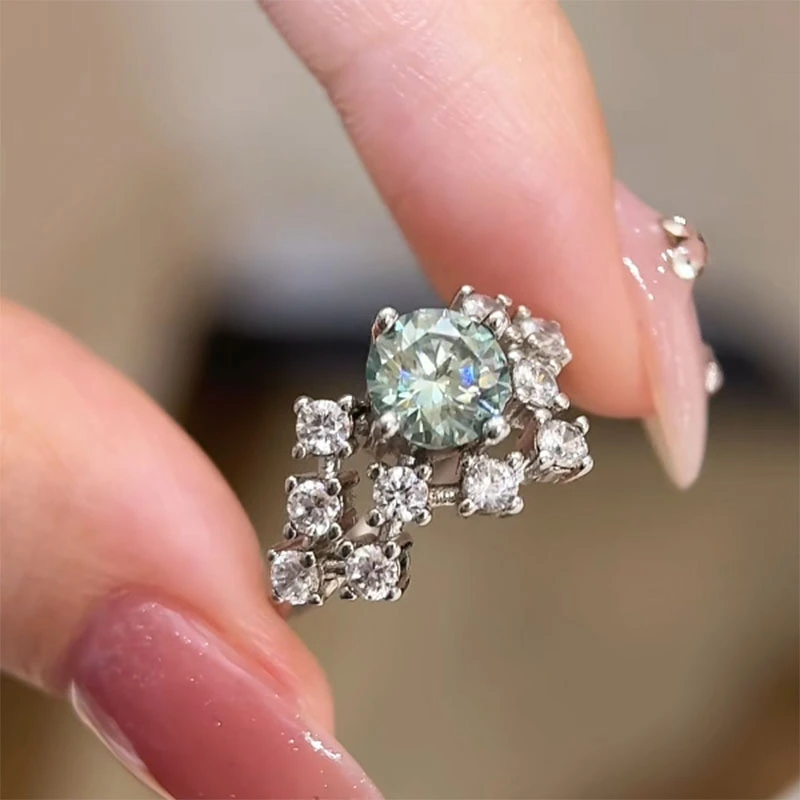 High-end Elegant Sophisticated And Versatile Ring