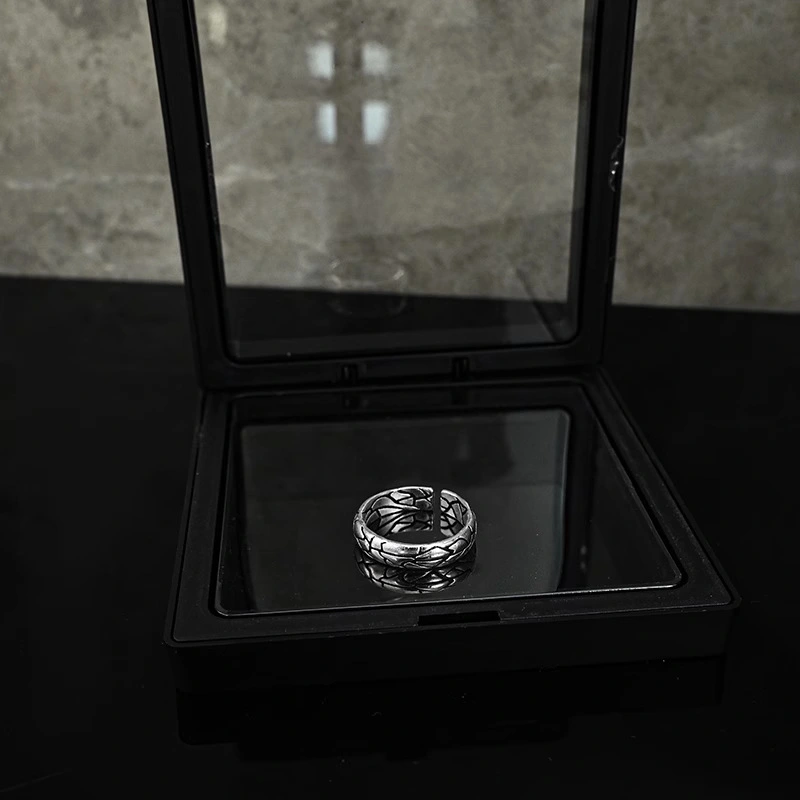 Men's Adjustable Skeleton Hand Ring, Gothic Punk Style, Silver Plated Open Band, Cool Hip Hop Personality Jewelry For Women