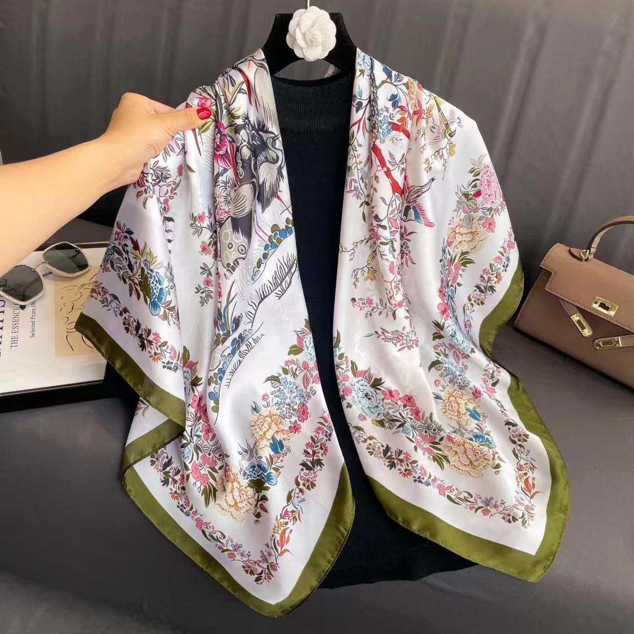 Creative Exotic-print Versatile Silk Scarf
