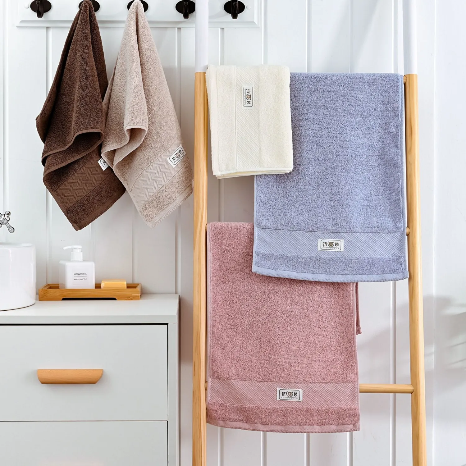 Pure Cotton Towel Specially For Face Washing And Bathing Soft And Highly Absorbent