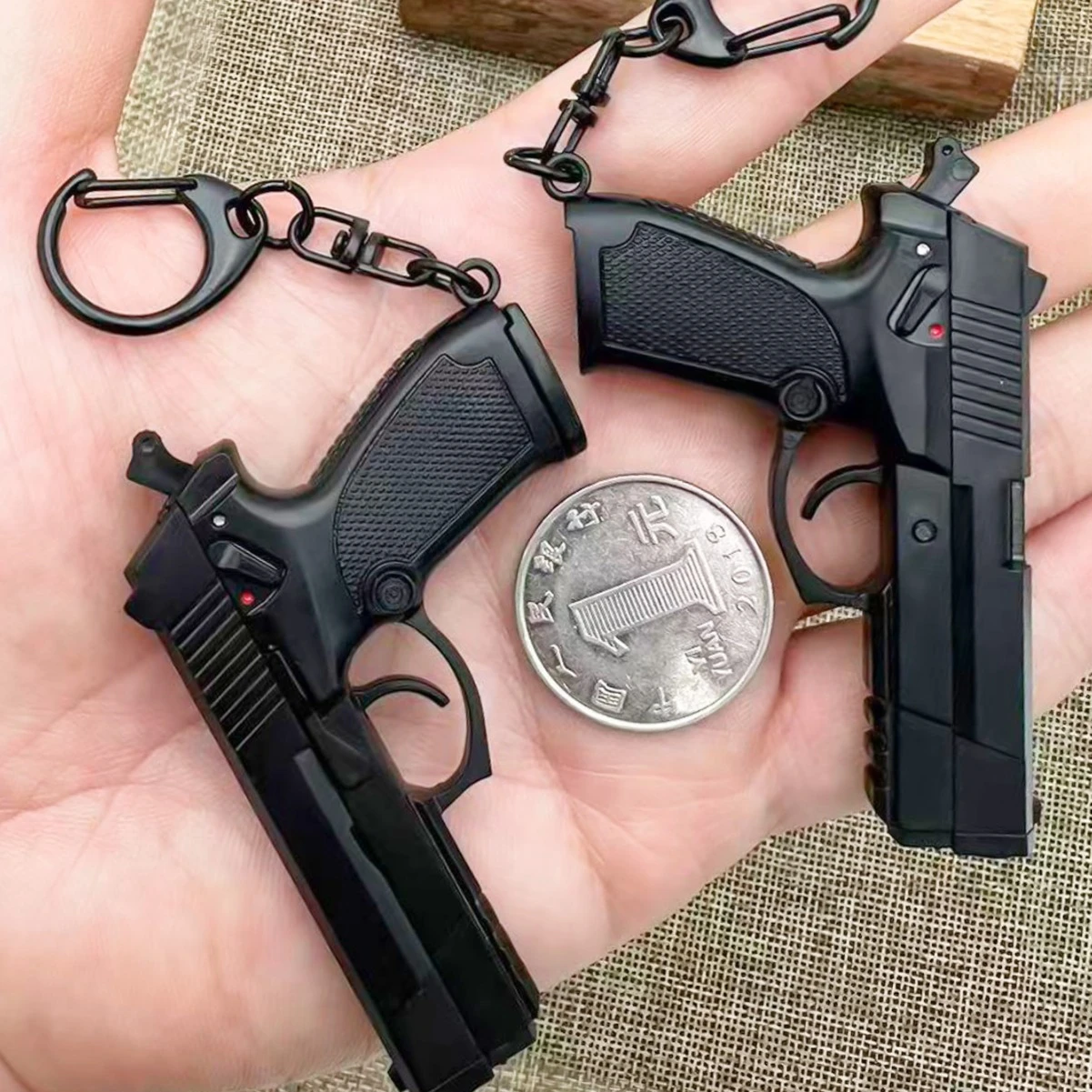 Disassemblable And Reassemblable Toy Keychain Pendant