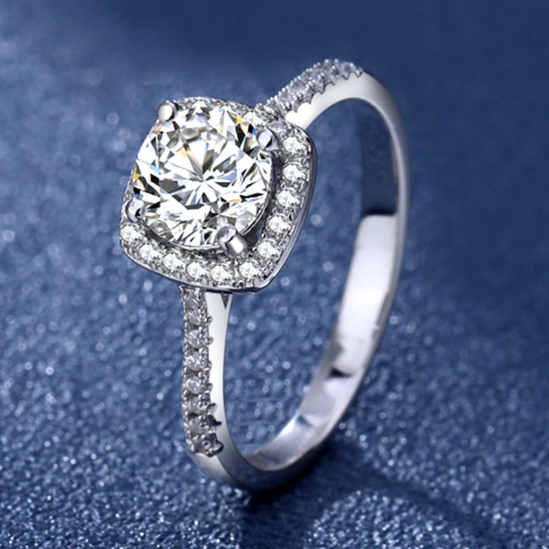 Gold-plated Ring With Four Prongs Setting A Round Zircon Womens Ring