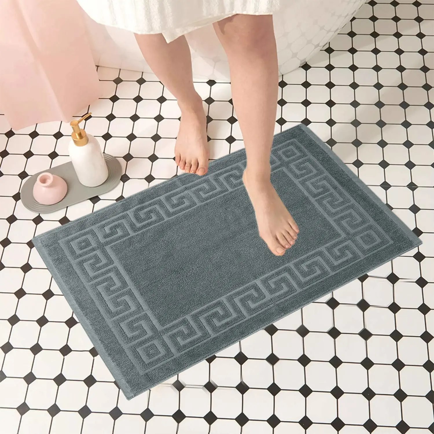 DAN RIVER Greek Cotton Bath Mats Set of 2 – Not a Bathroom Rug, Ultra Soft, Highly Absorbent & Machine Washable Bath Mat Towel for Bathroom Floor Mat – Durable, Quick-Dry, 20x32 Inches, Grey