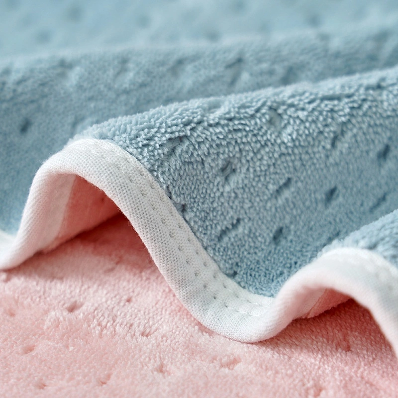 Thickened Class A Antibacterial Coral Fleece Two-Tone Absorbent Towel