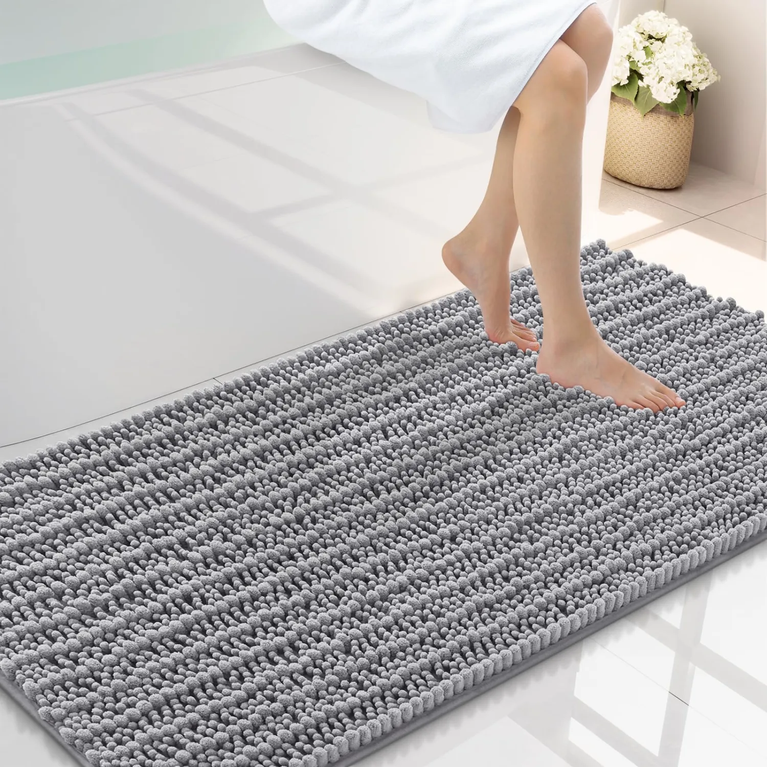 Smiry Bathroom Rugs Mat 44x24, Extra Soft Absorbent Chenille Bath Rugs, Non Slip Rubber Backing Machine Washable Quick Dry Bath Mats for Bathroom Floor, Tub, Shower, Home Decor Accessories, Grey
