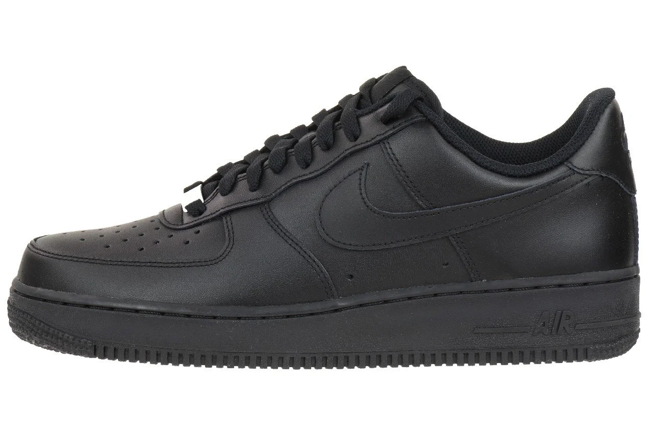 Nike Men's Air Force 1 '07 Sneaker