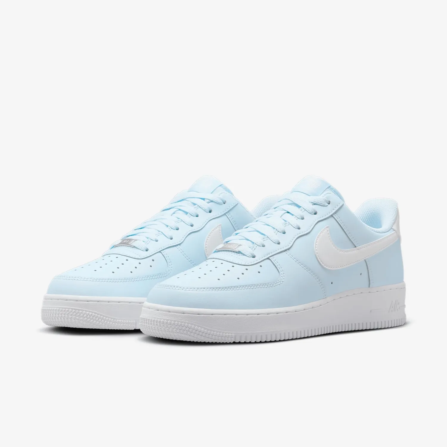 Nike Men's Air Force 1 '07 Sneaker