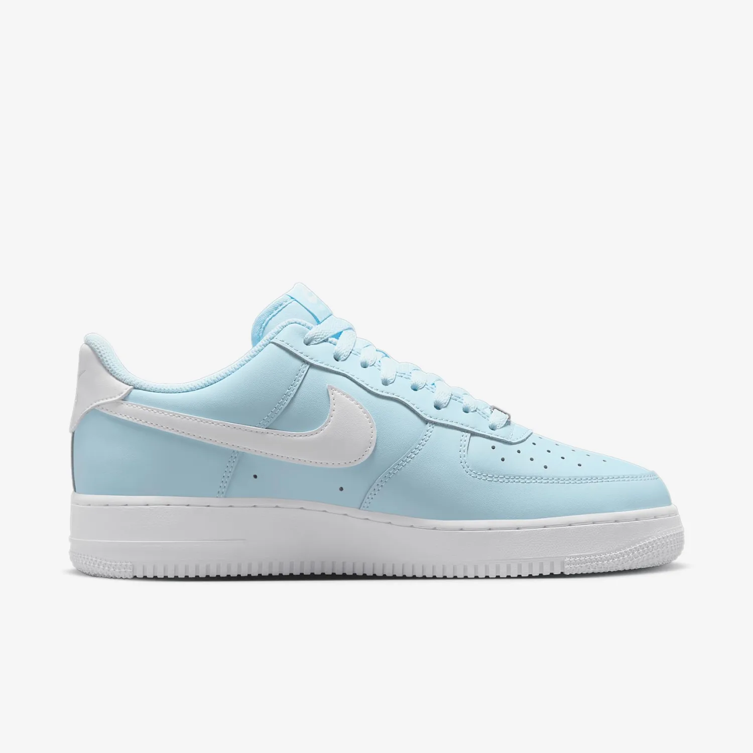 Nike Men's Air Force 1 '07 Sneaker