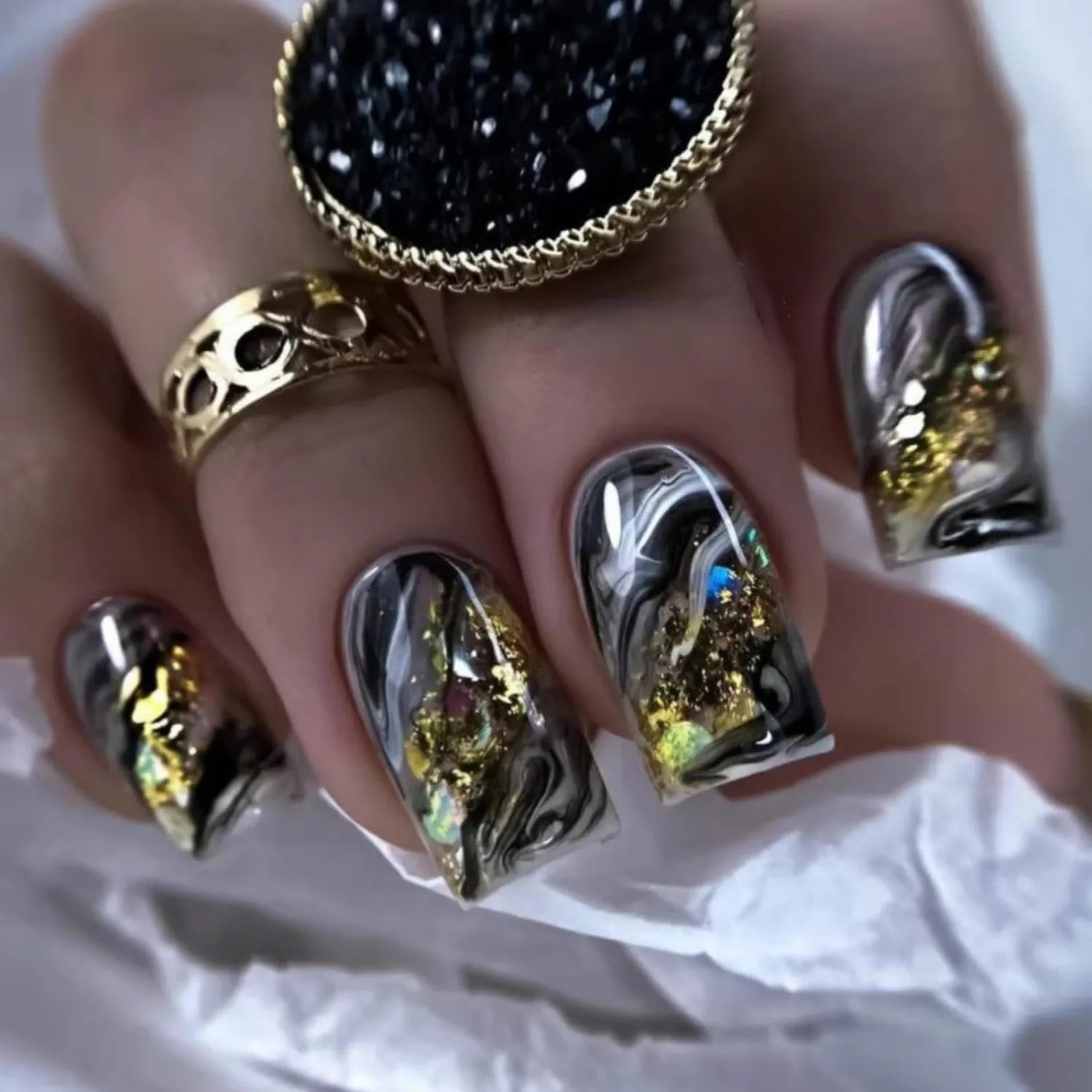 Black Press on Nails Medium Fake Nails Full Cover False Nails with Gold Foil Designs Smudge Line Acrylic Nail Square Shape Artificial Nails Glossy Stick on Nails for Women DIY Manicure Decorations