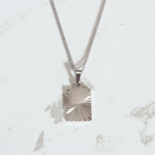 European And American Fashion Square Pendant Necklace