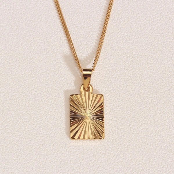 European And American Fashion Square Pendant Necklace