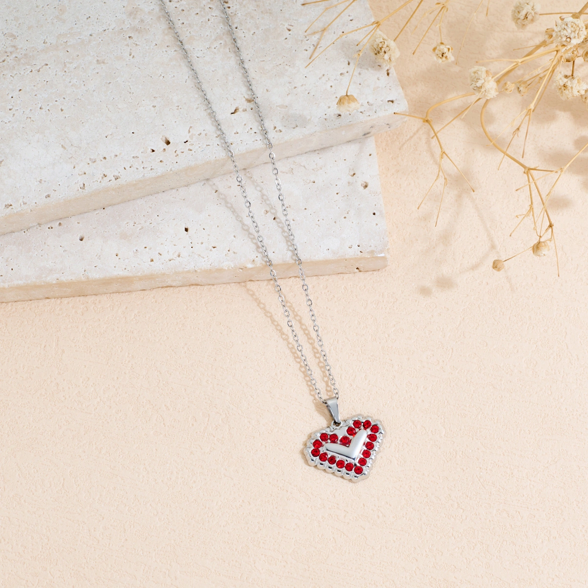 Stainless Steel Inlaid Rhinestone Heart-shaped Pendant Necklace