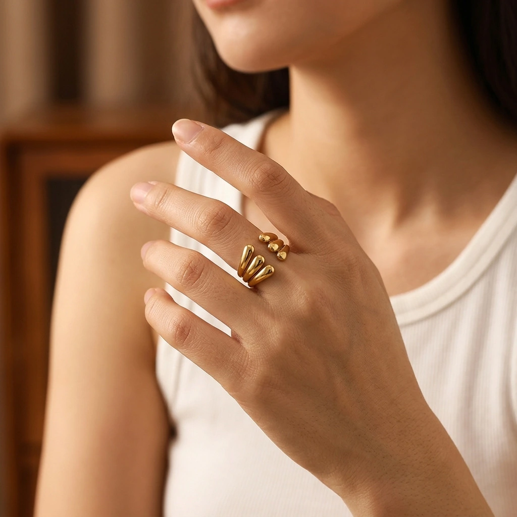 Light Luxury Adjustable Open Ring For Women, Niche Hollow Out Elegant Finger Ring, Non-Fade Stainless Steel Fashion Jewelry