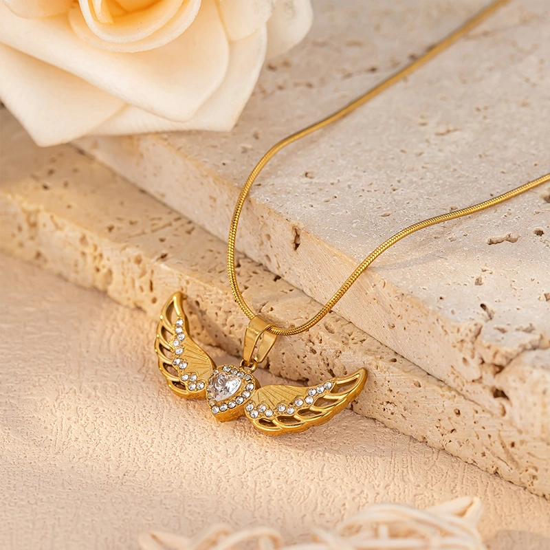 Wing-shaped Inlaid Rhinestone Stainless Steel Pendant Necklace