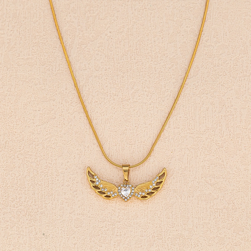 Wing-shaped Inlaid Rhinestone Stainless Steel Pendant Necklace