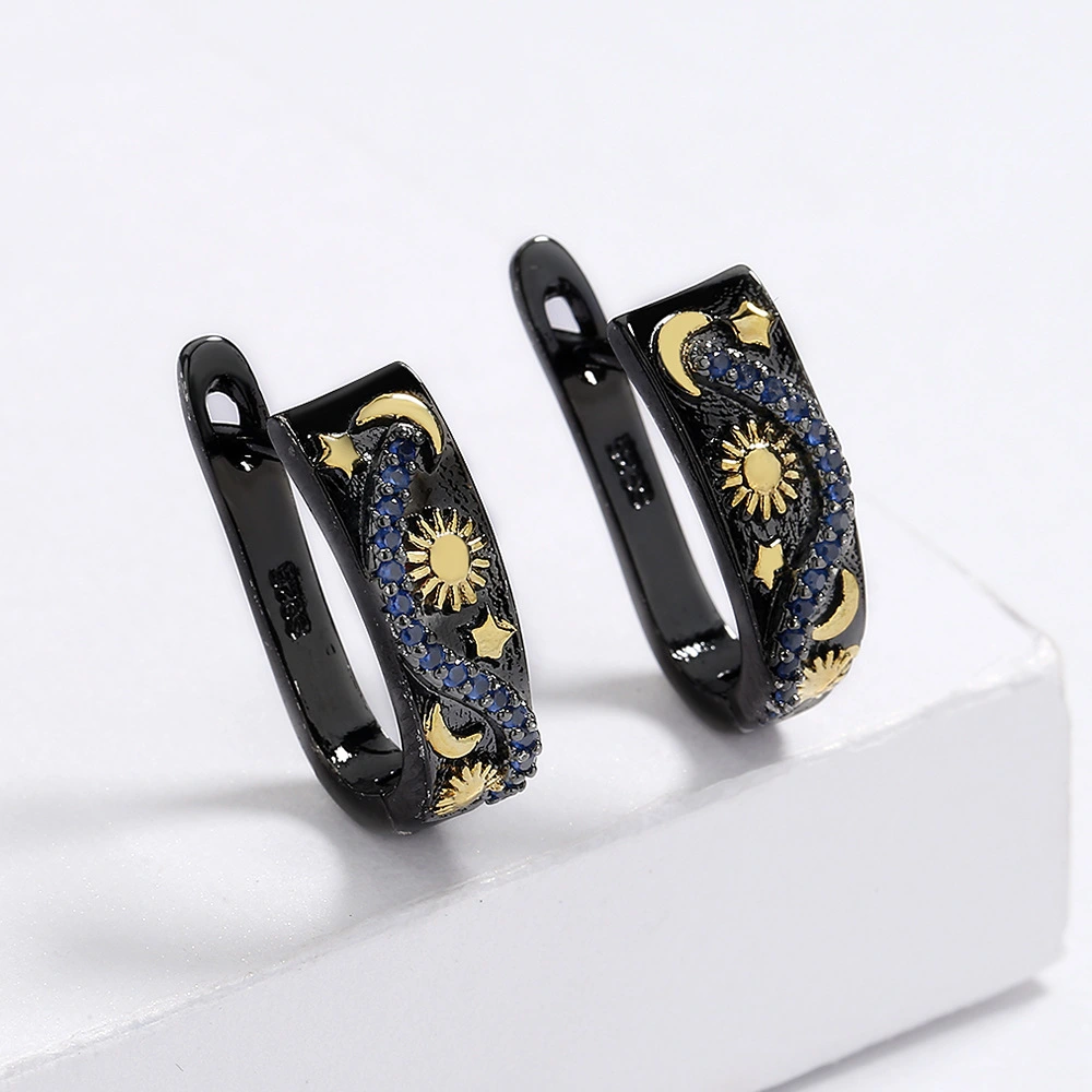 Exquisite Womens Star And Moon Earrings