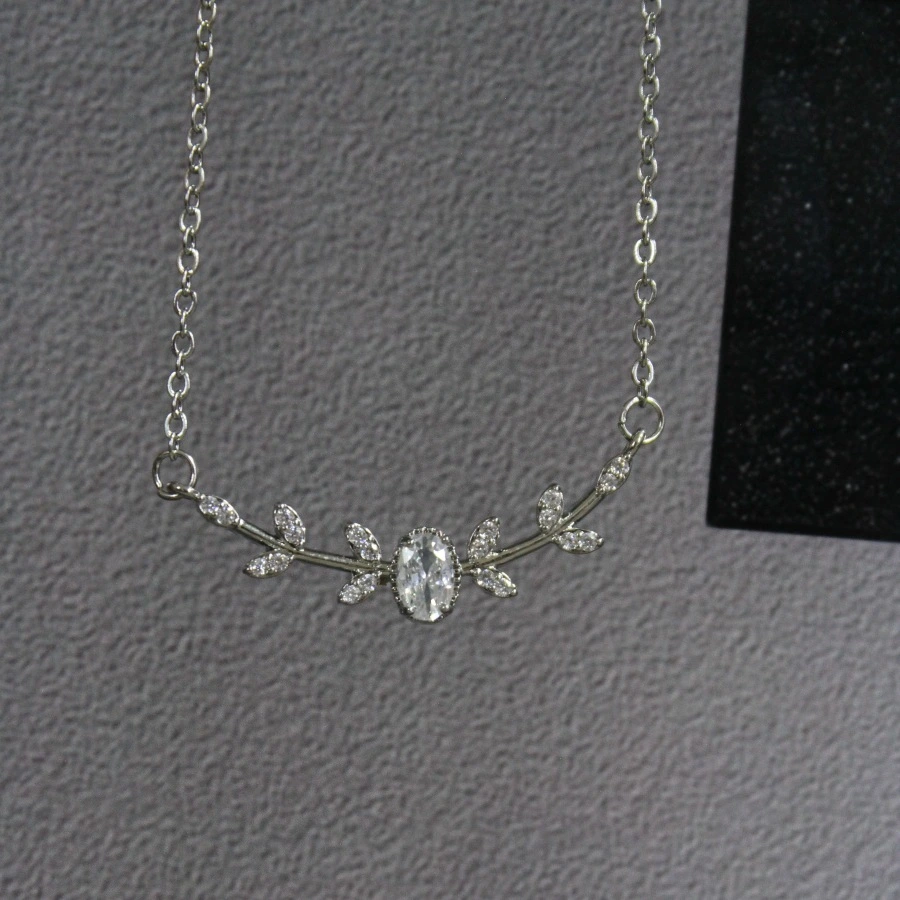 Light Luxury Copper Micro Inlaid Zircon Branch Necklace