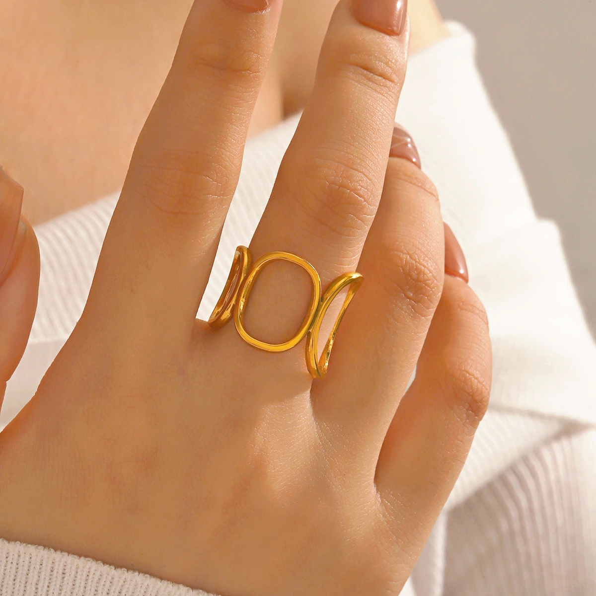 Stainless Steel Geometric Oval Ring Bold And Exaggerated Hollow Design For Women