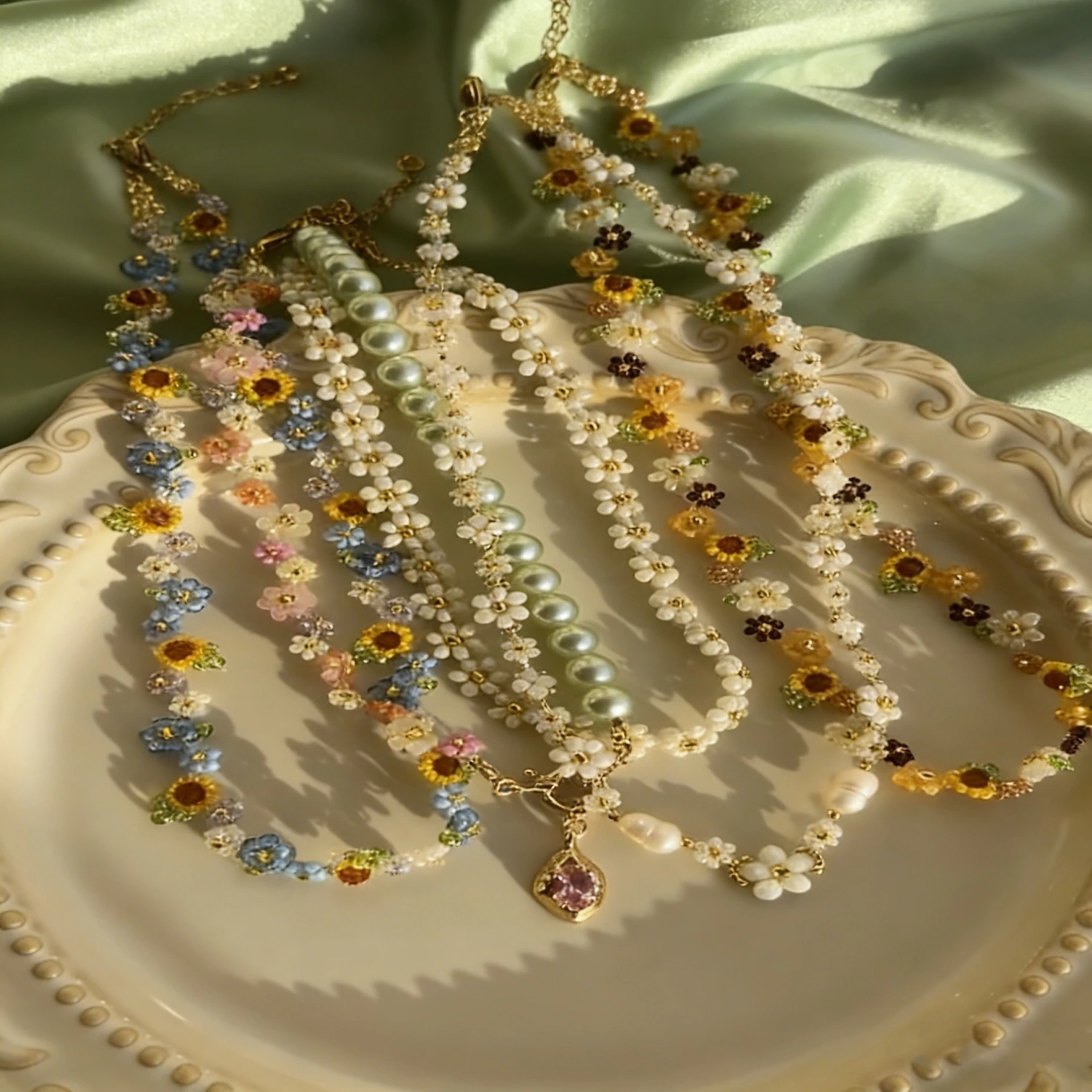 Handmade Crystal Beaded Flower Bracelet For Women