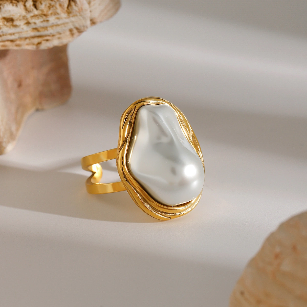 Avila Pearl Ring
