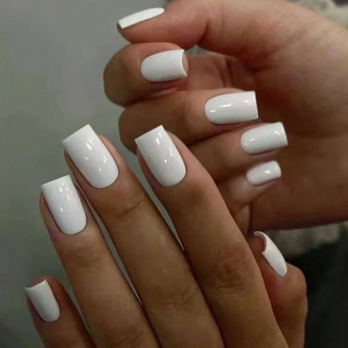 Simple Solid-color Beautiful Square White