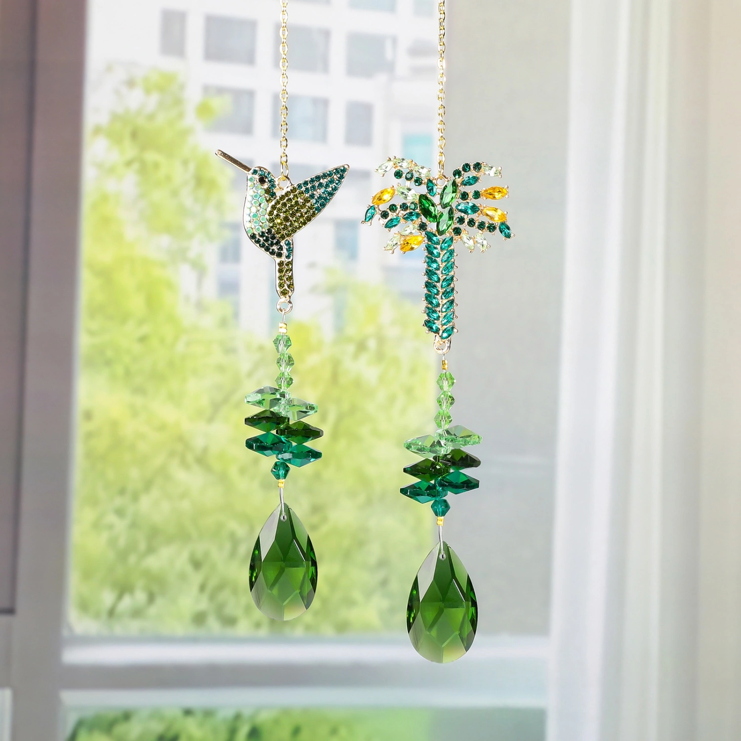 Courtyard Craft Wind Chimes Crystal Pendants