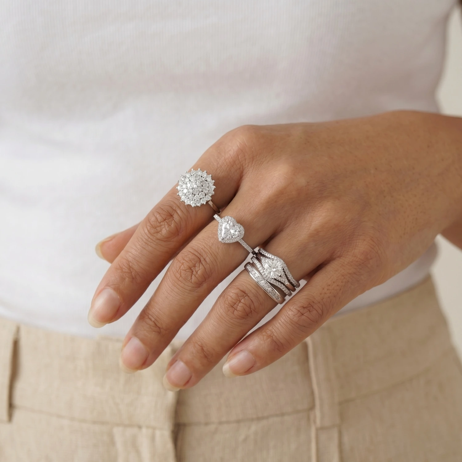 Womens Heart-shaped Hollow Flower Ring
