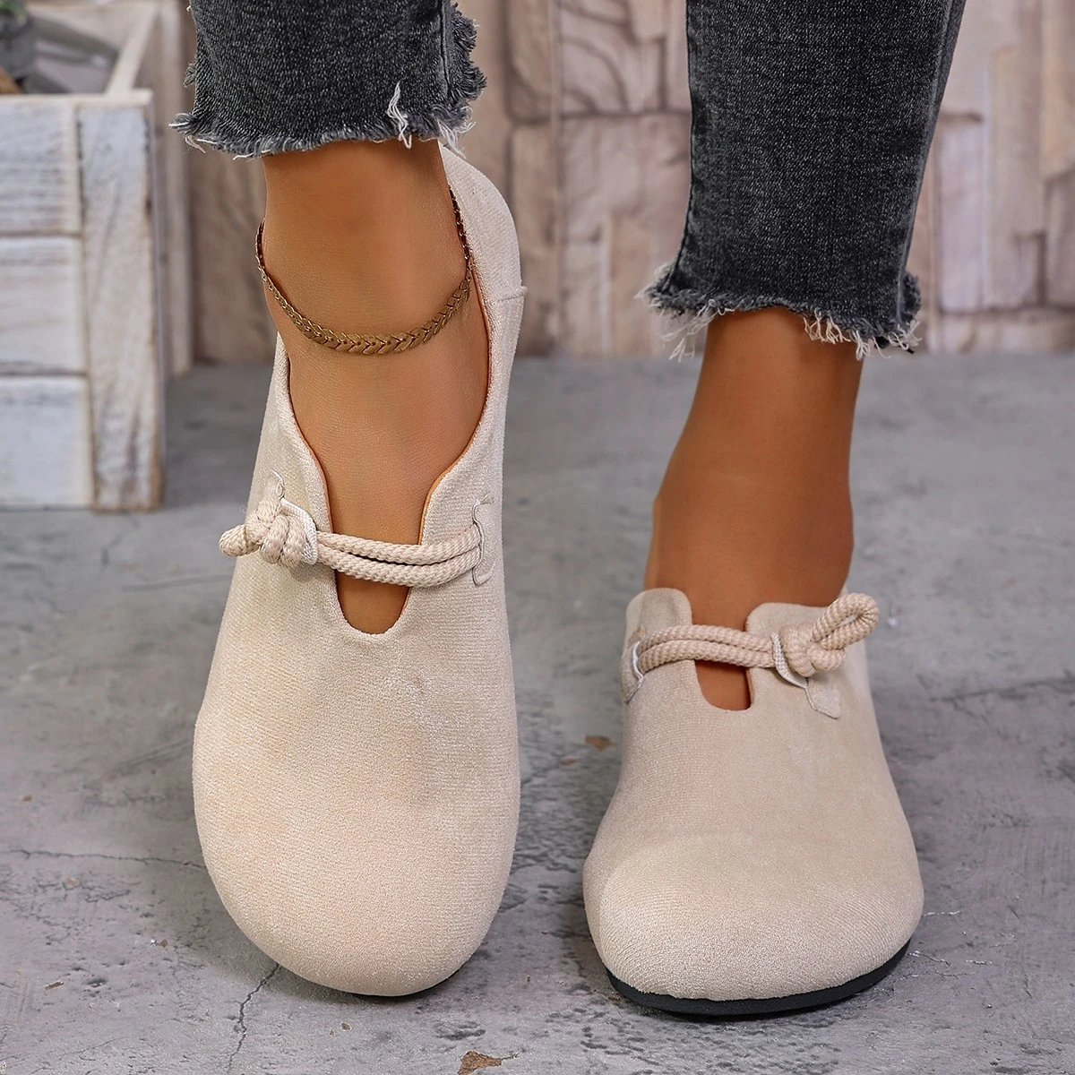 Round Head Slip-on Full-cover Solid Color Flat Shoes