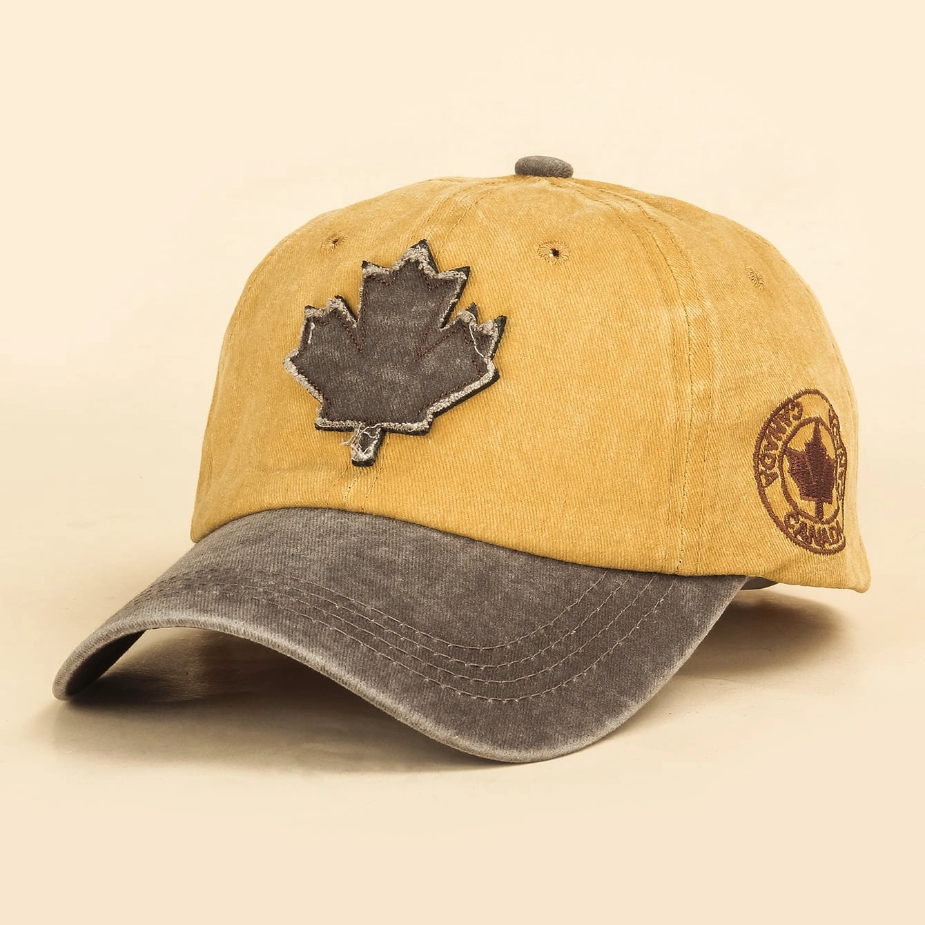 Summer Men's And Women's Multi-color Washed Distressed Vintage-style Maple Leaf Sun-protective Beanie For Casual And Versatile Outdoor Commuting Wear.