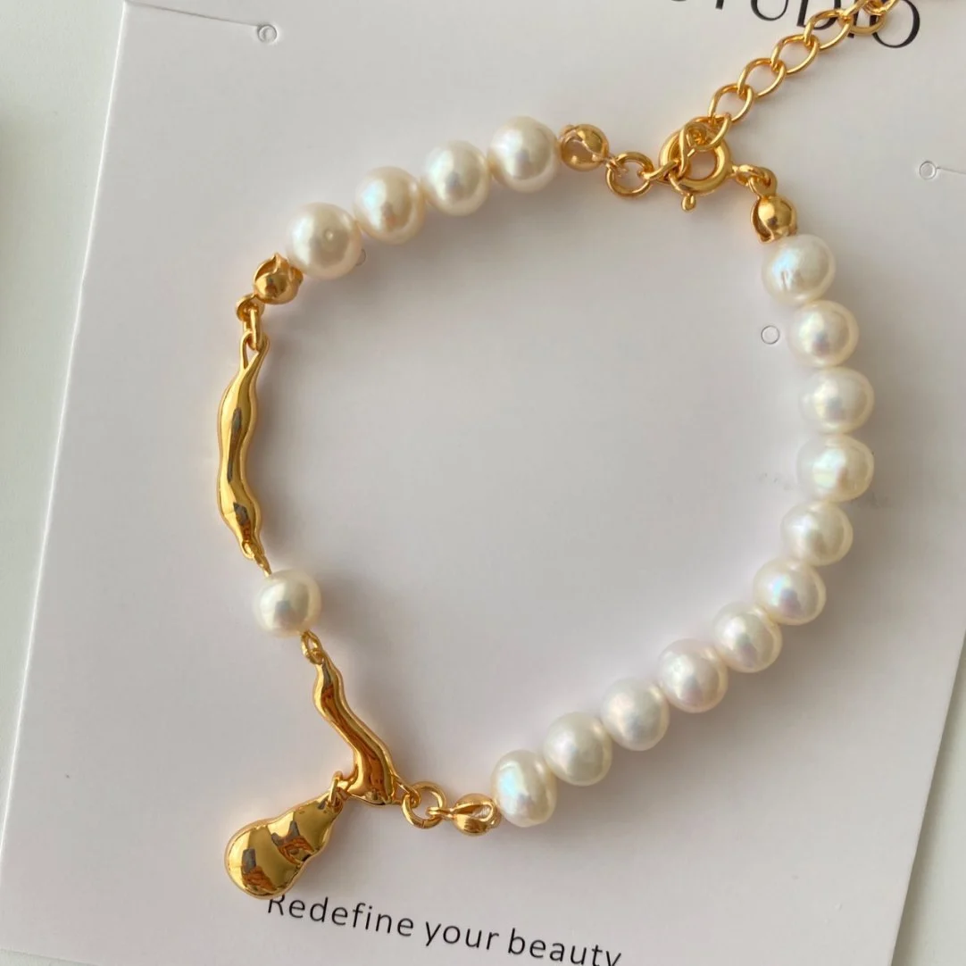 Fashionable Adjustable Pearl-Style Waterdrop Bracelet