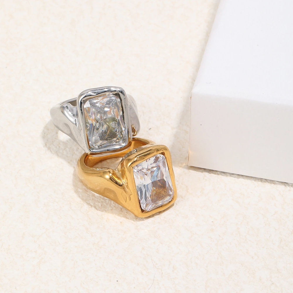 Fashionable And Minimalist Stainless Steel Ring