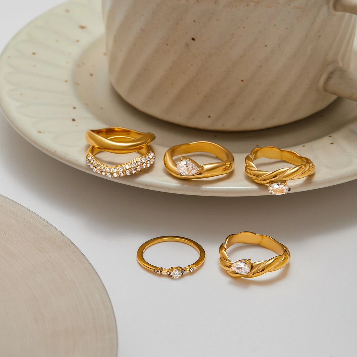 European And American Titanium Steel Rings That Wont Fade