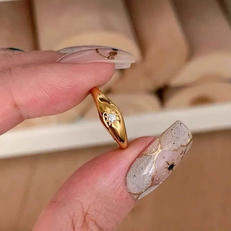 High-end Exquisite French Retro Forefinger Ring