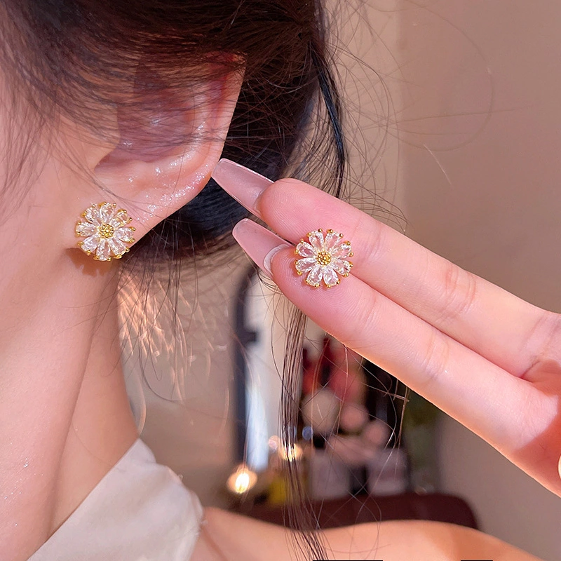 Micro-paved Zircon Flower Stud Earrings