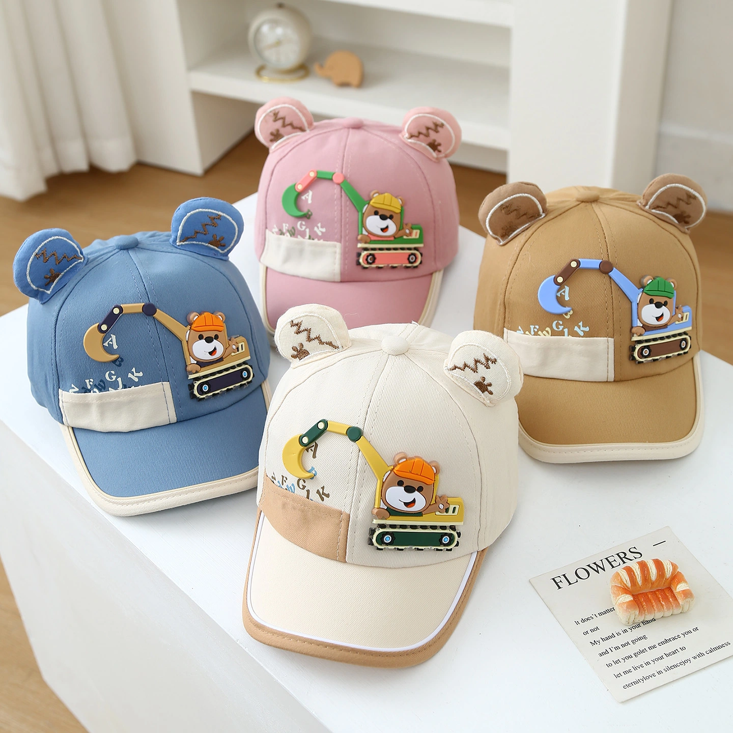 Summer 1-3-year-old Boys And Girls Sun Hats - Bear Driving An Excavator, Duck-shaped Brimmed Hat, Outdoor Travel Baseball Cap