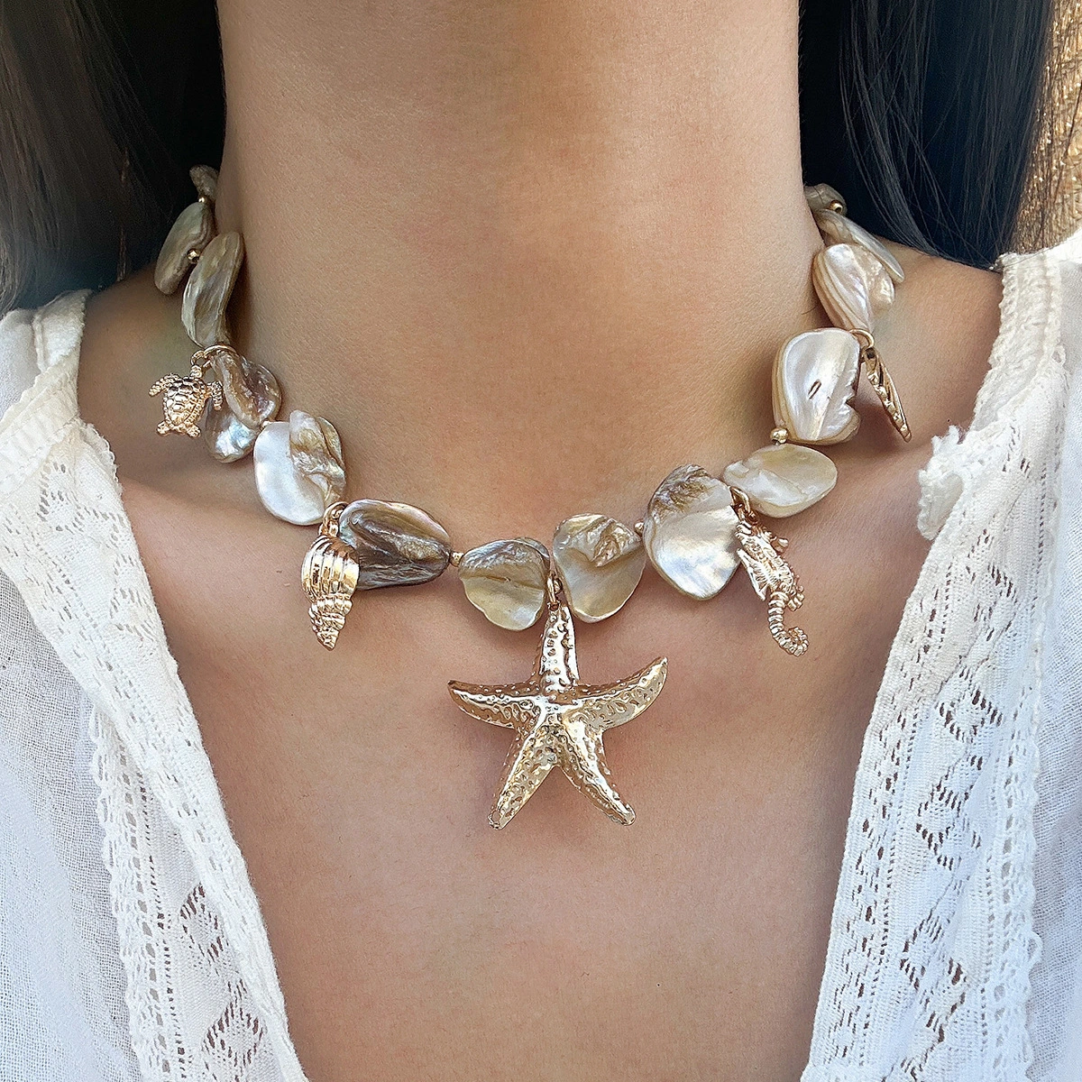 Ocean Wind Shell Patch Starfish Necklace