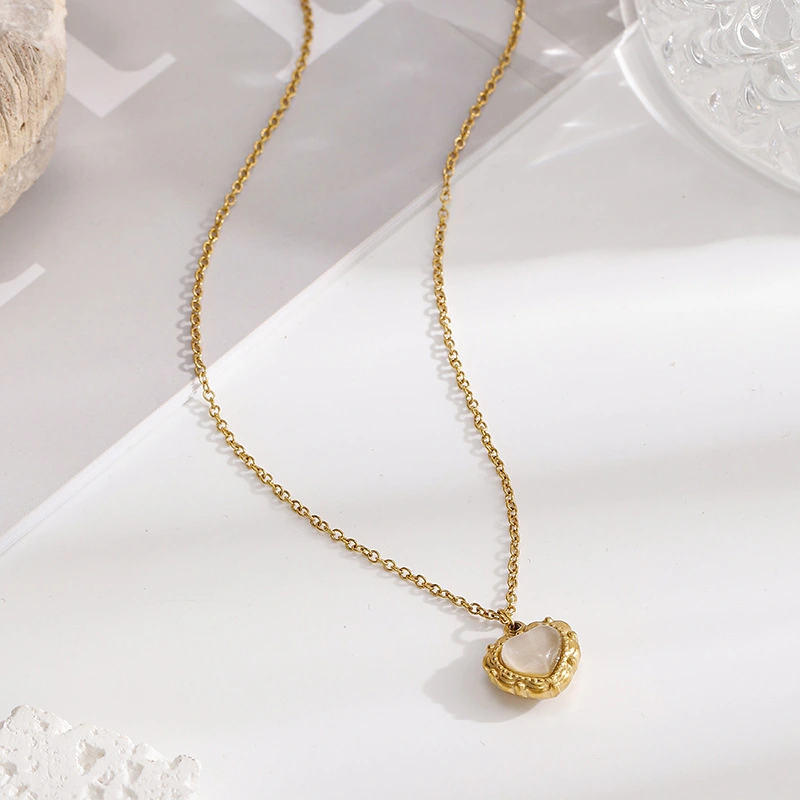 Lucky Cat Eye Stone Womens Necklace Alloy