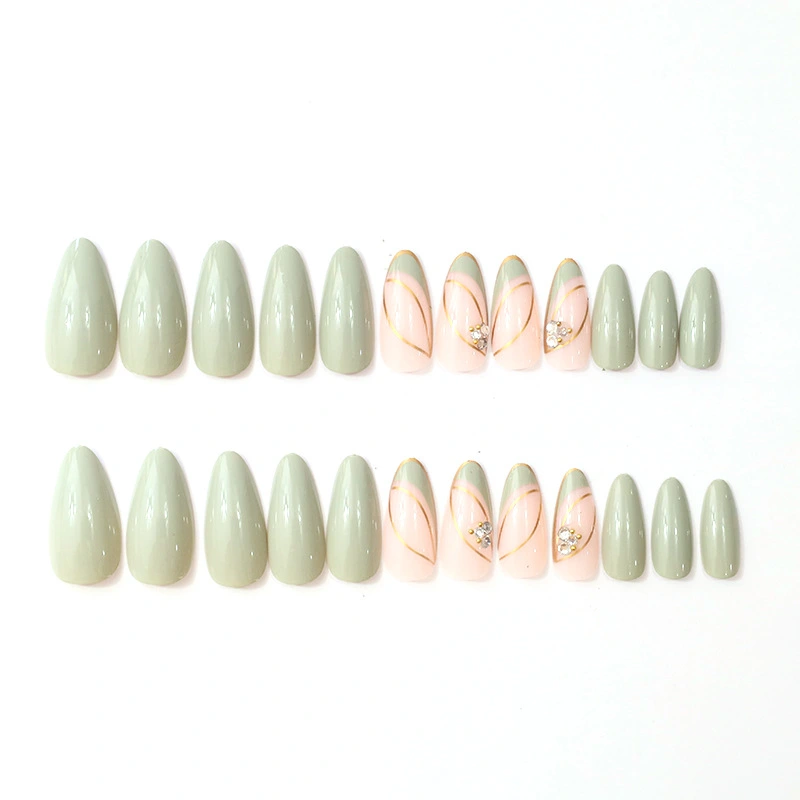 High-end Fashion Line Rhinestone-encrusted Wearable Nails