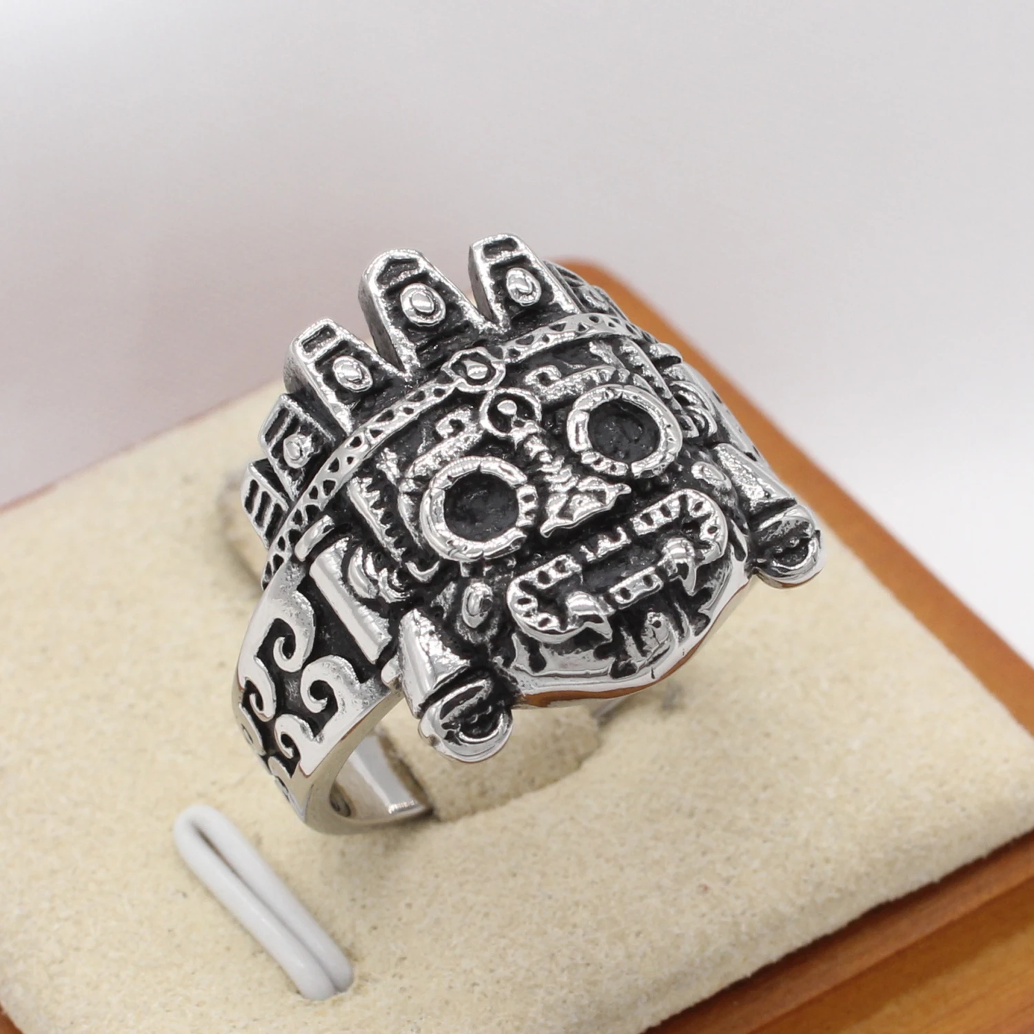 Retro Robot Alien Men's Titanium Steel Ring