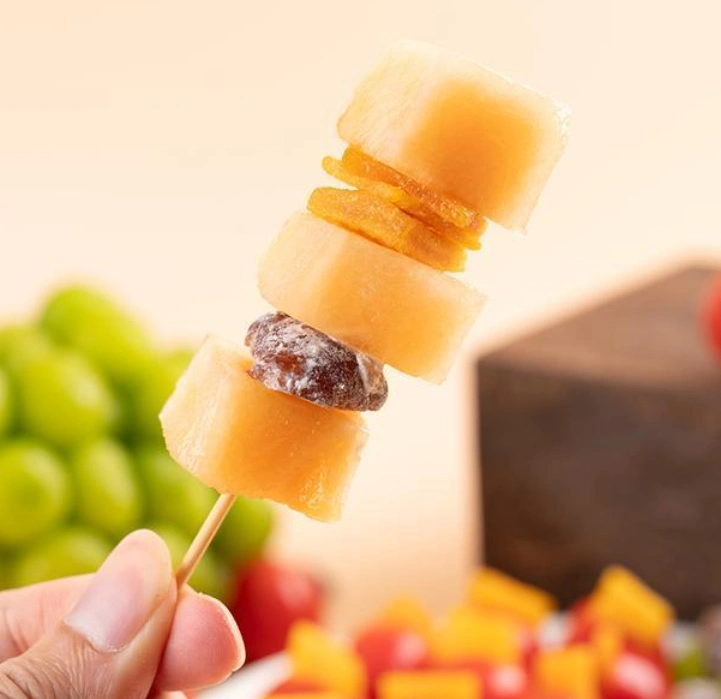 Dried Fruits Paired With Refreshing And Palate-cleansing Snacks